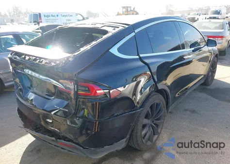 2019 Tesla Model X 100D/75D/Long Range из США, поврежденный, VIN 5YJXCAE23KF183629